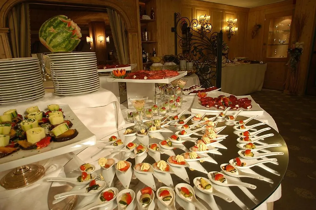 ****  Hotel Grifone Arabba Italy